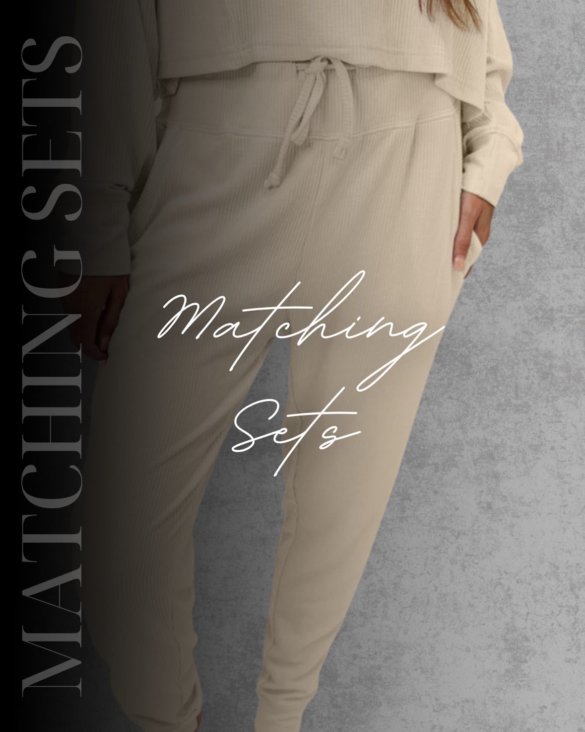 A woman wearing a matching 2-piece linen set in a soft pastel color.